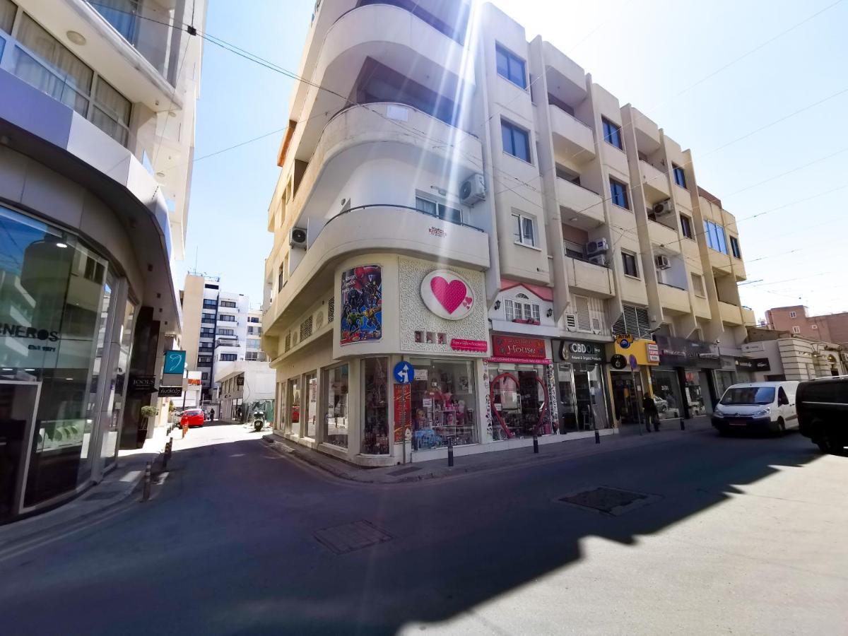 Beachy Keen City Apartment Larnaca Esterno foto